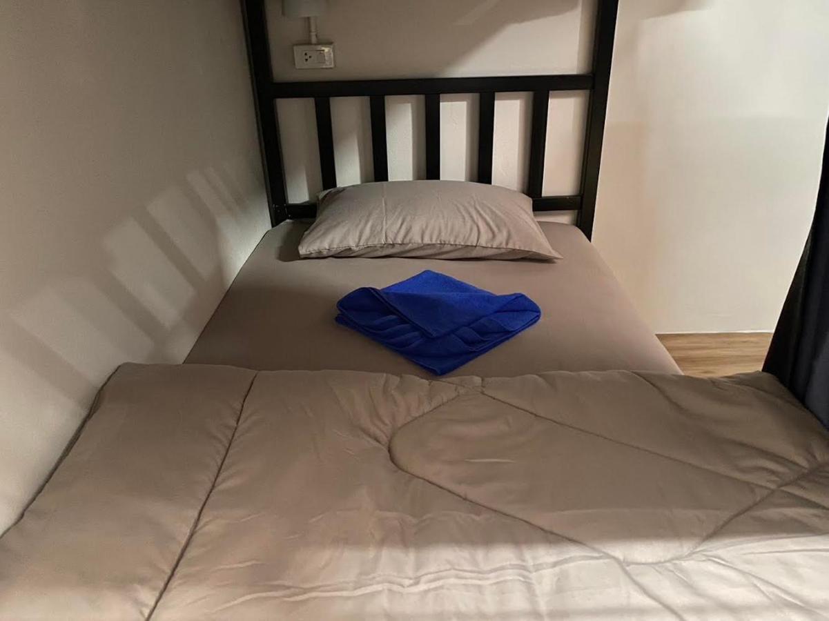 Sweed Dee Hostel Kepulauan Phi Phi Bagian luar foto