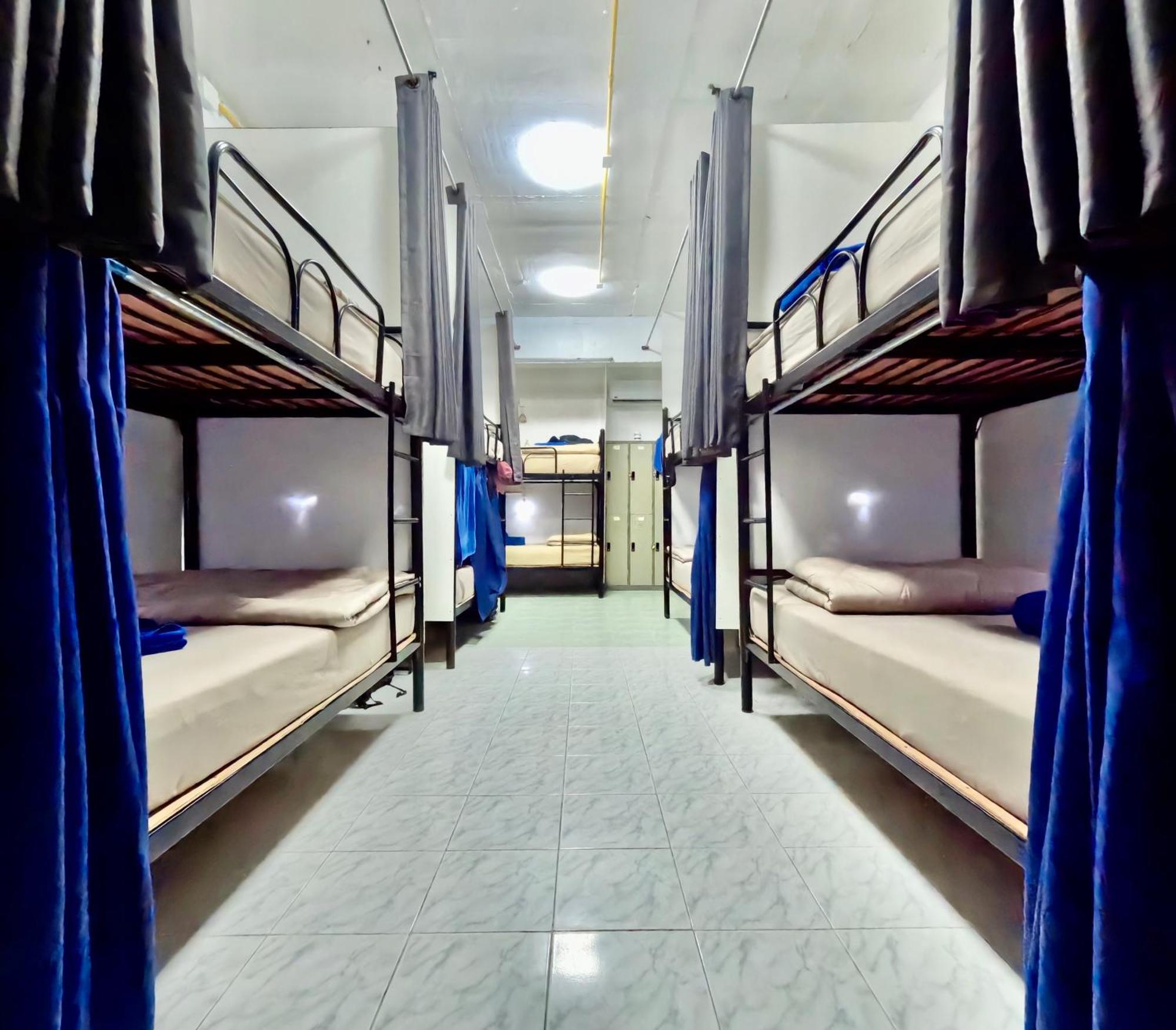 Sweed Dee Hostel Kepulauan Phi Phi Bagian luar foto